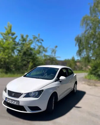 seat czerniejewo Seat Ibiza cena 22000 przebieg: 82000, rok produkcji 2013 z Czerniejewo